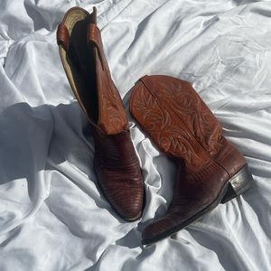 Authentic Dan Post boots. Size 9.5